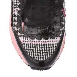 Cheap On The Go Sneaker