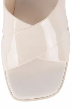 Discount Bubblegum Cream Shiny Sandal
