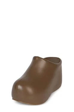 Flash Sale Cloggin Dark Natural Clog