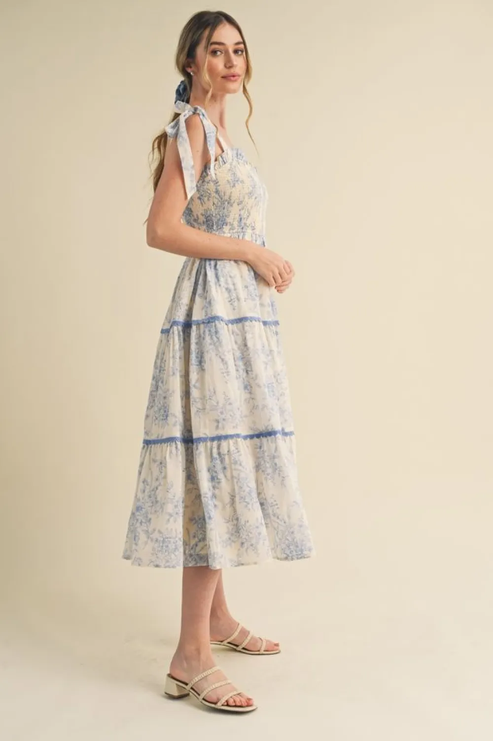 New &Merci Marlin Smocked Bodice Dress Midi