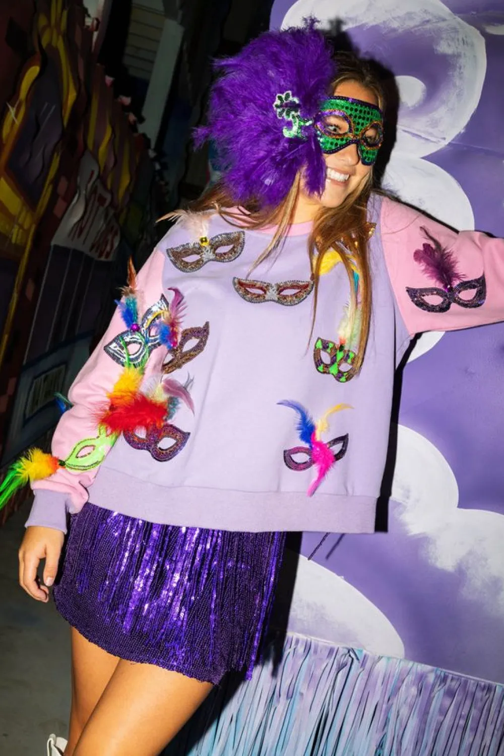 Cheap Mardi Gras Feather Mask Sweatshirt Sweatshirts