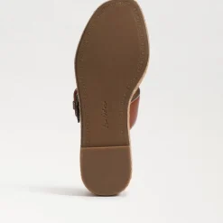 Fashion Carson Rich Cognac Wedge Wedge