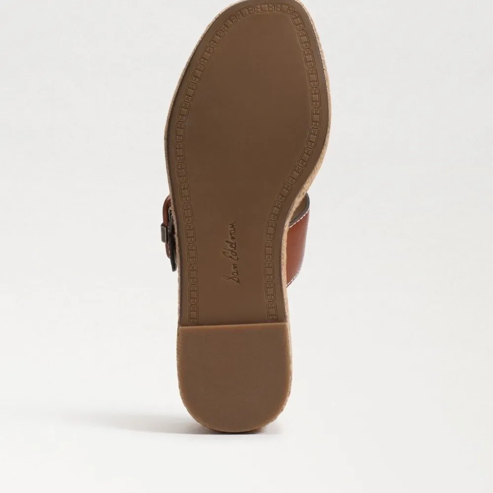 Fashion Carson Rich Cognac Wedge Wedge