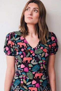 Outlet Annette V-Neck Jersey Dress - Black, Tigers & Toucans Mini