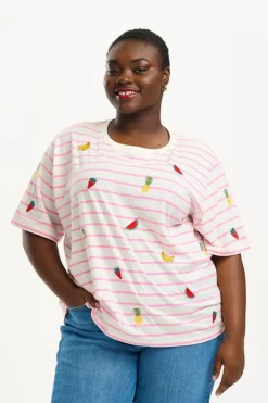 Store Kinsley Relaxed T-Shirt - Off-White/Pink, Fruit Embroidery T-Shirts